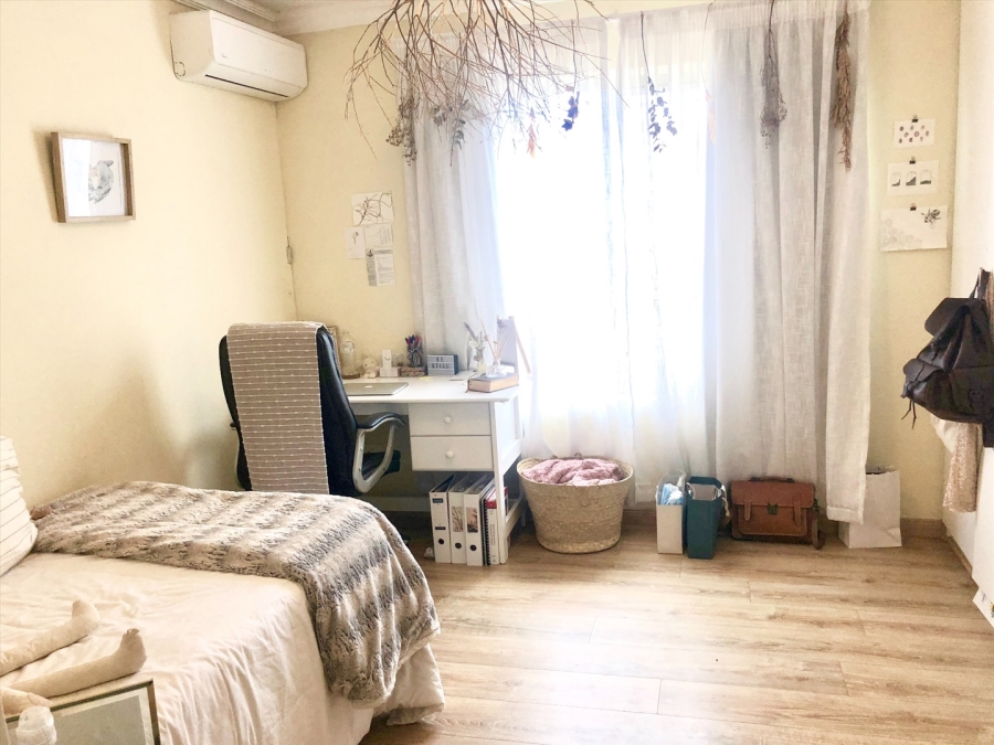 To Let 3 Bedroom Property for Rent in Loevenstein Western Cape